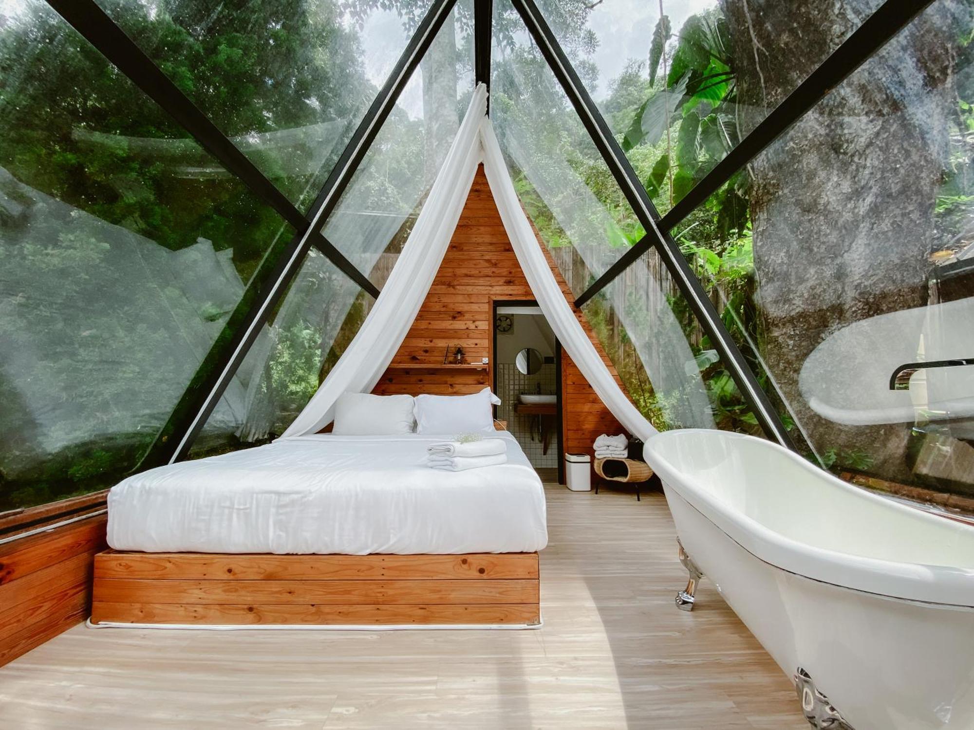 Отель Morning Star Glamping Ban Pok Nai Экстерьер фото